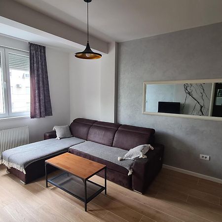 Modern Apartment Баня-Лука Экстерьер фото