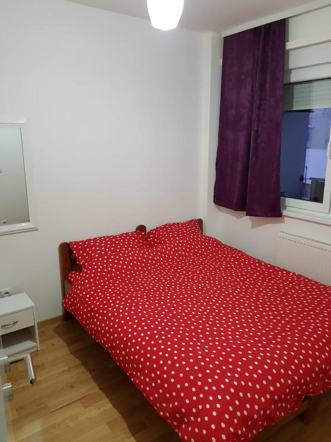 Modern Apartment Баня-Лука Экстерьер фото